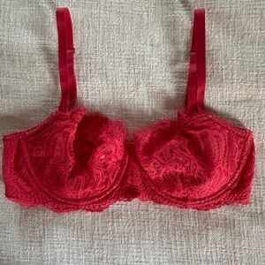 Victoria's Secret Hot Pink Dream Angels Lace Bra Push Up without padding unlined